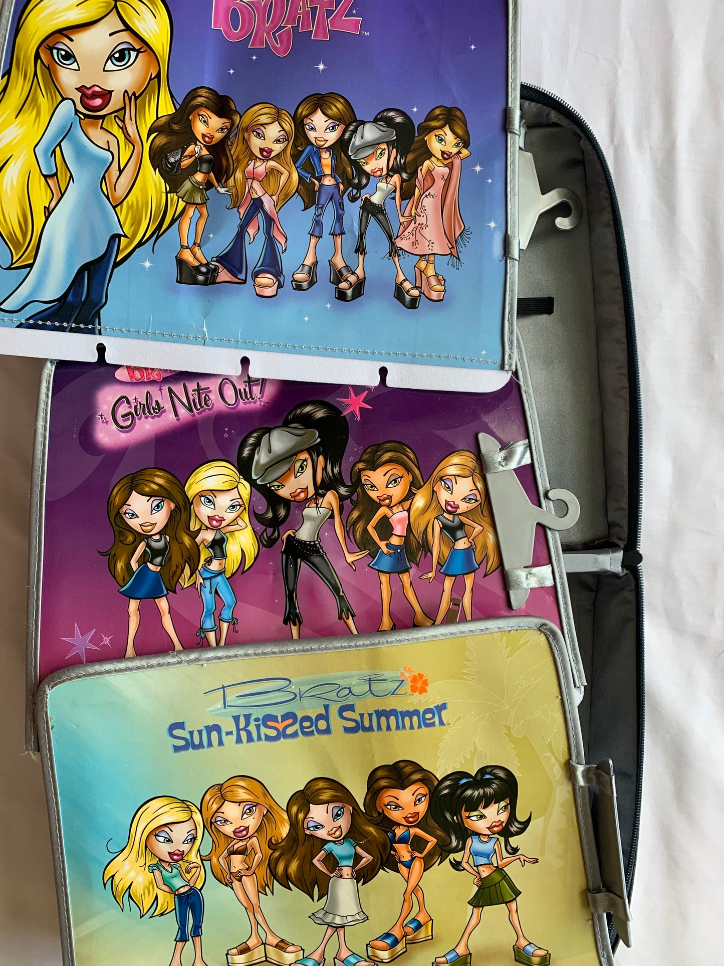 Bratz dolls denim carry bag