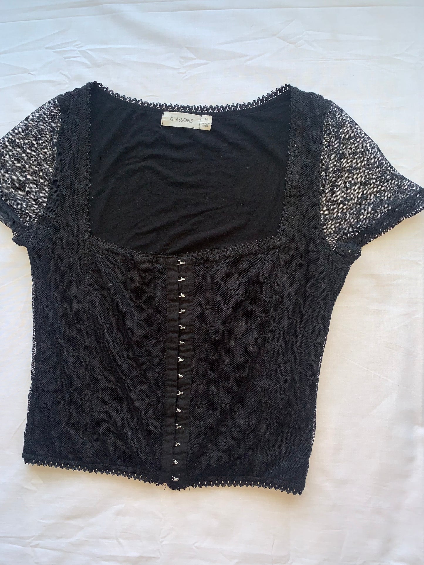 Black lace clip up top size m 10 -12