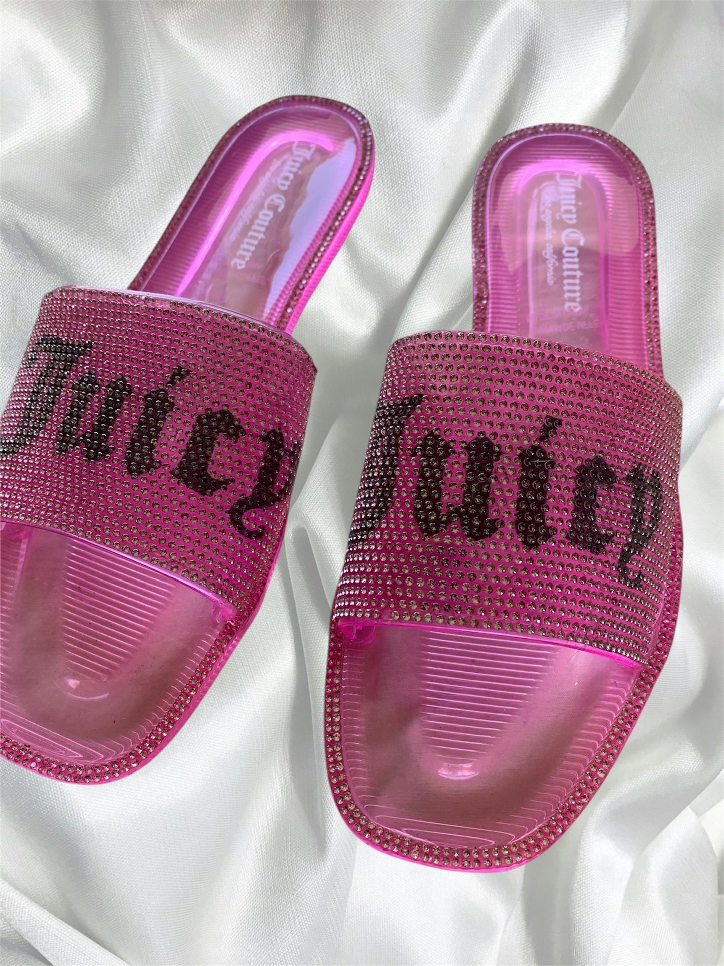 Juicy Diamanté pool slides size 9 eu40