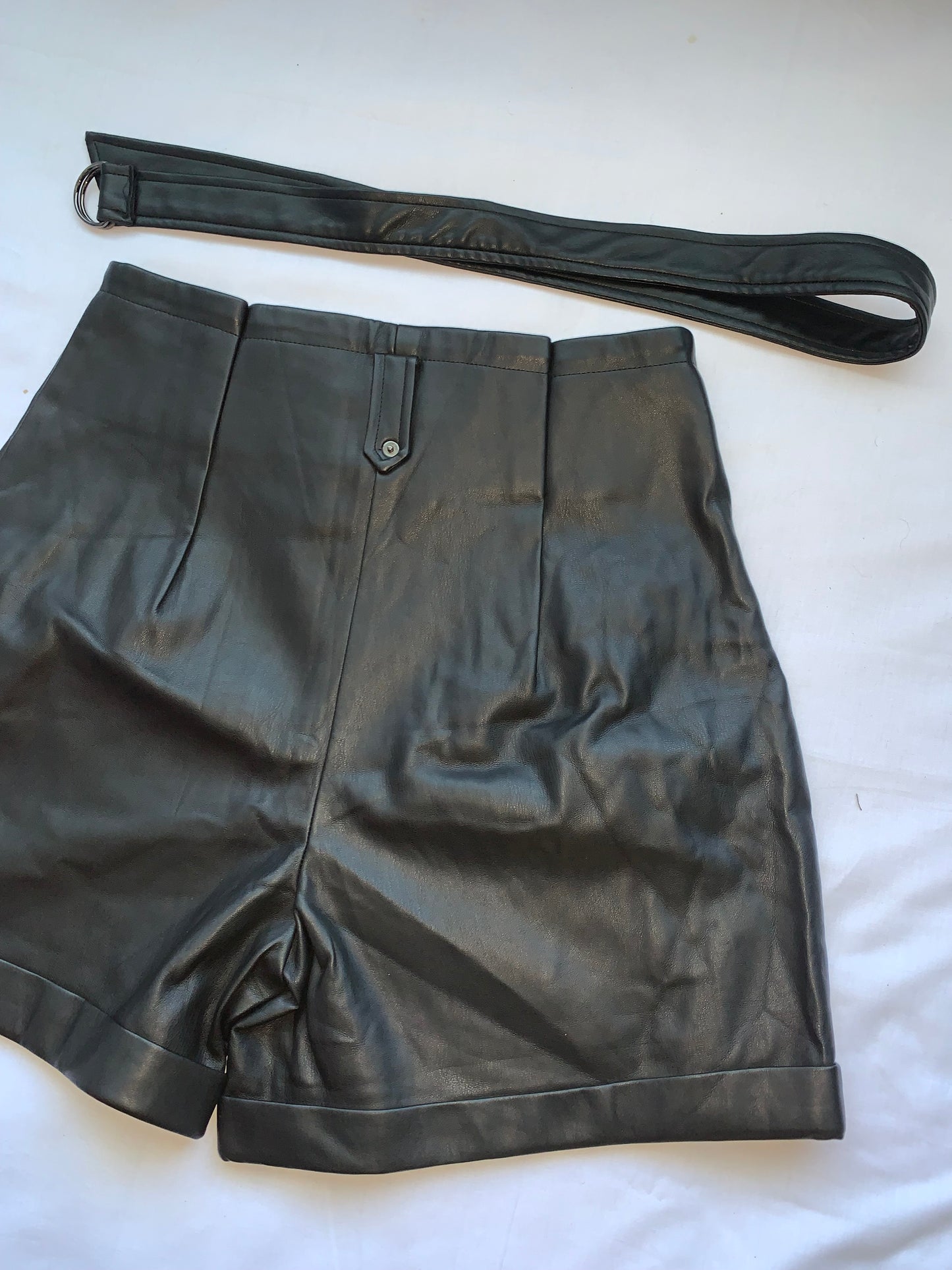 Bnwt pleather shorts with belt size 12