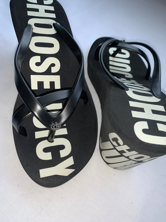 Juicy couture black wedge sandles size 6