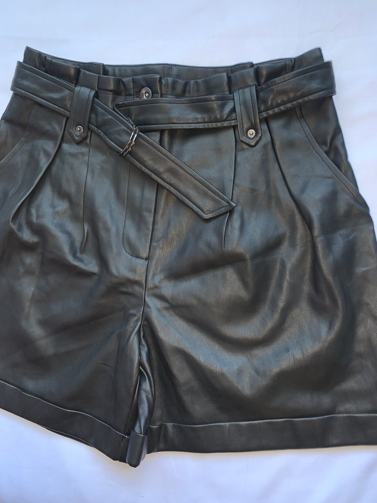 Bnwt pleather shorts with belt size 12