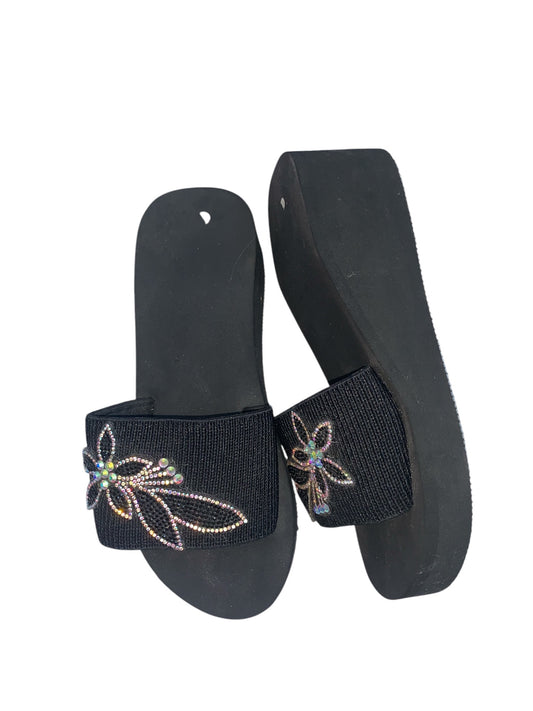Beaded wedge slides size 7