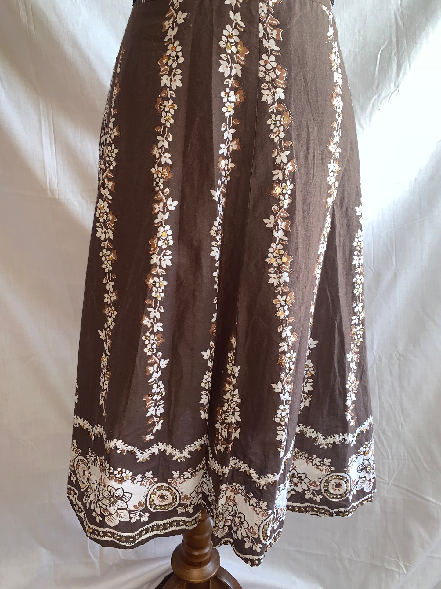 Brown sequin skirt size 12 -14