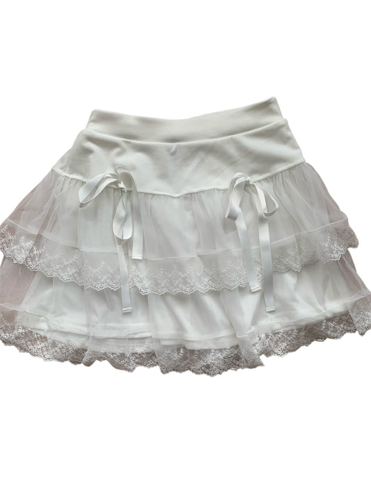 White lace bow skirt size medium