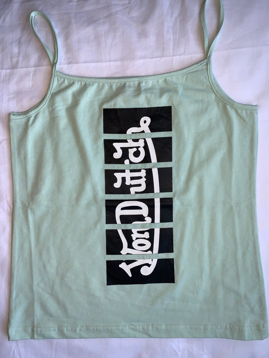 V d singlet green size XL