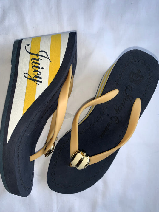 Juicy wedge sandles size 6 navy blue